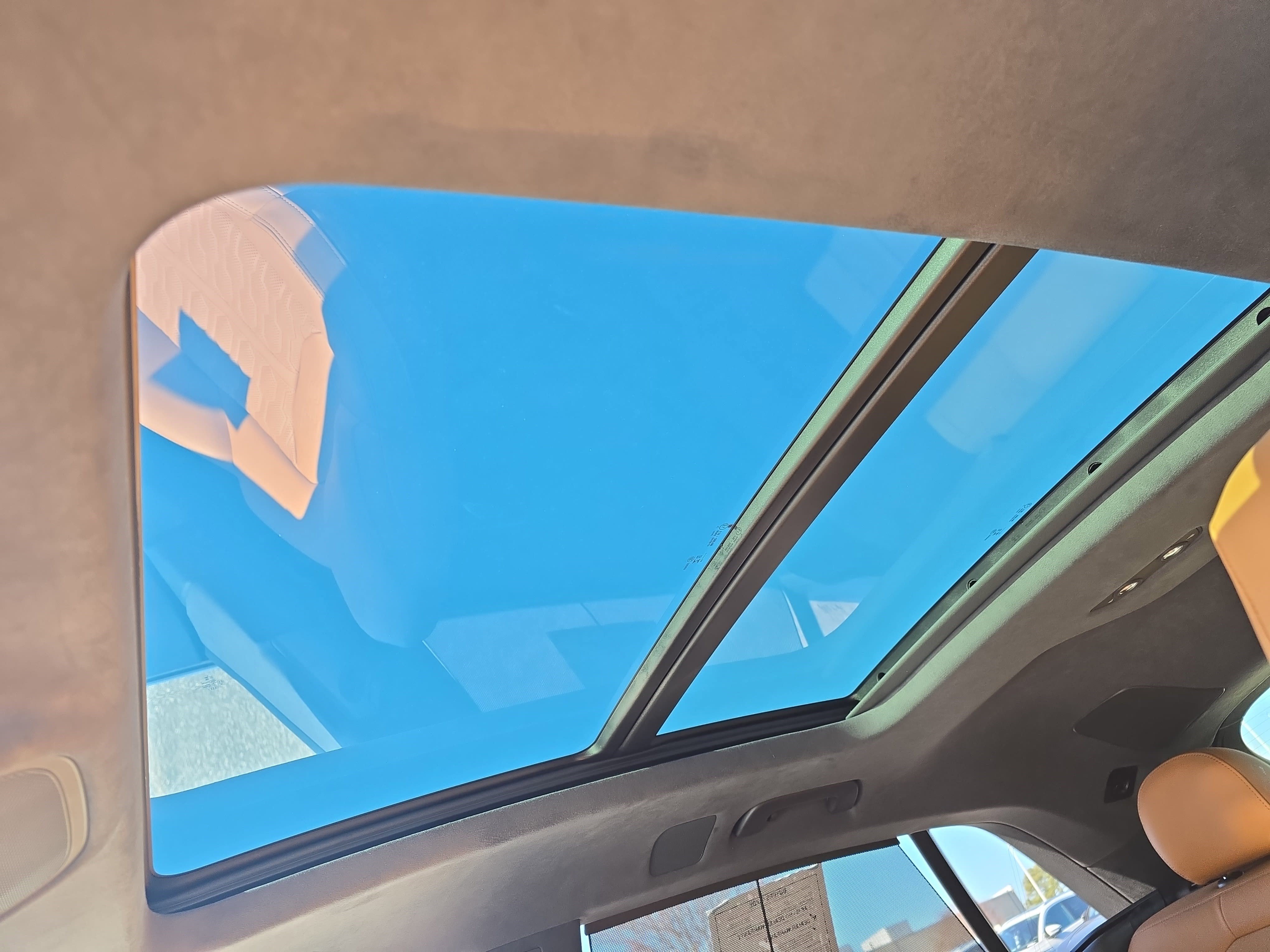 Used 2024 Audi RS Q8 w/ Executive Package image 28