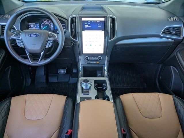 Certified 2024 Ford Edge Titanium w/ Titanium Elite Package image 4