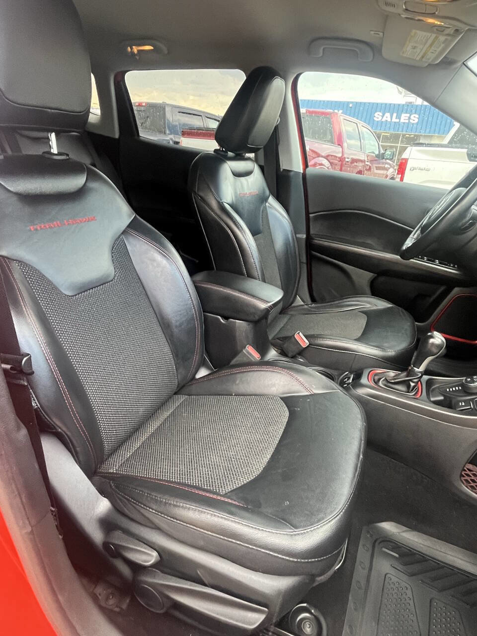 Used 2019 Jeep Compass Trailhawk image 27
