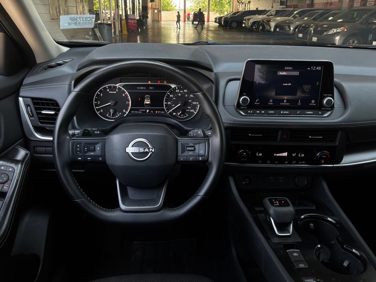 Used 2025 Nissan Rogue SV FWD image 14