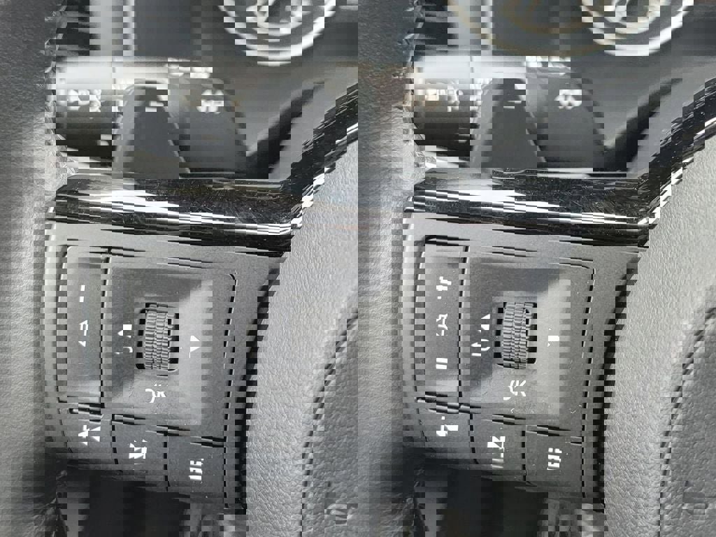 Used 2023 Nissan Rogue SL w/ SL Premium Package AWD/4WD image 30