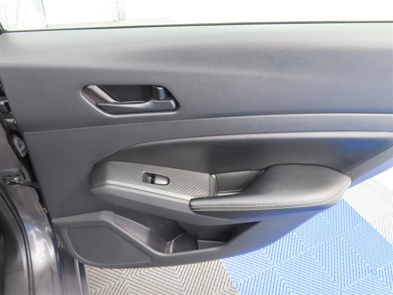 Used 2025 Nissan Altima 2.5 SV FWD image 27