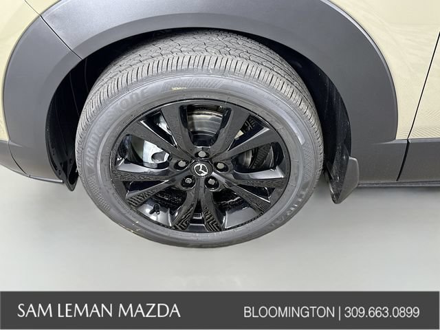 Used 2025 MAZDA CX-30 Carbon AWD/4WD image 31
