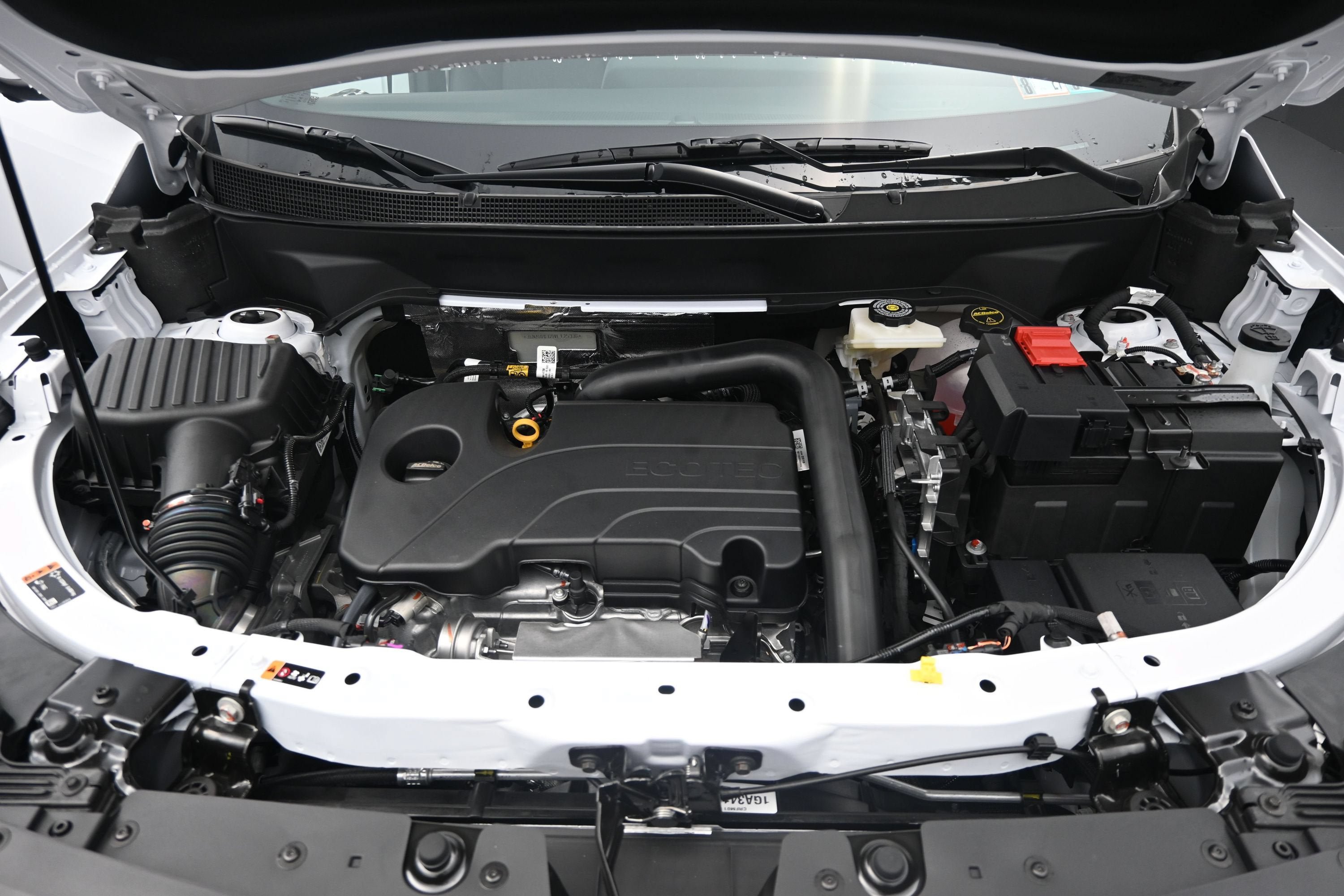 New 2027 Chevrolet Equinox LT w/ Convenience Package II FWD image 34