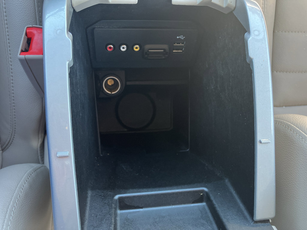 Used 2013 Ford C-MAX Energi SEL image 19