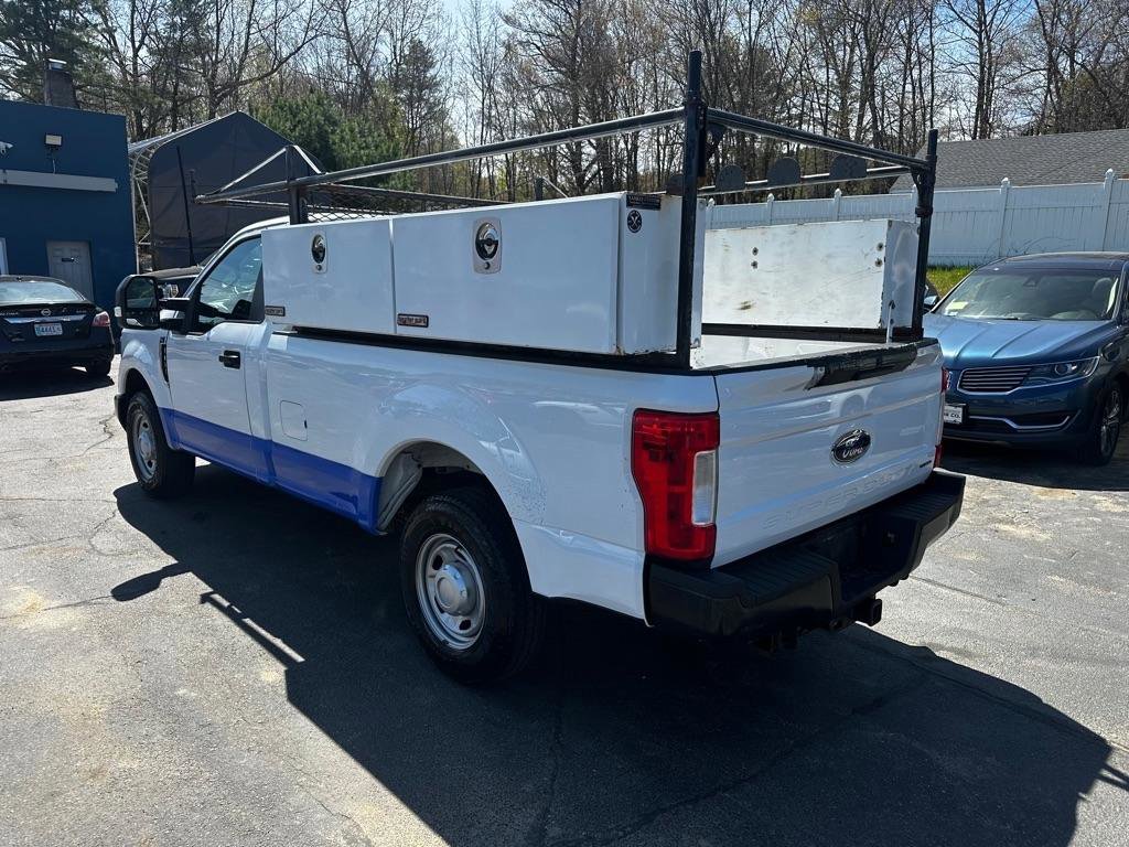 Used 2018 Ford F350 XL w/ Power Equipment Group RWD image 4
