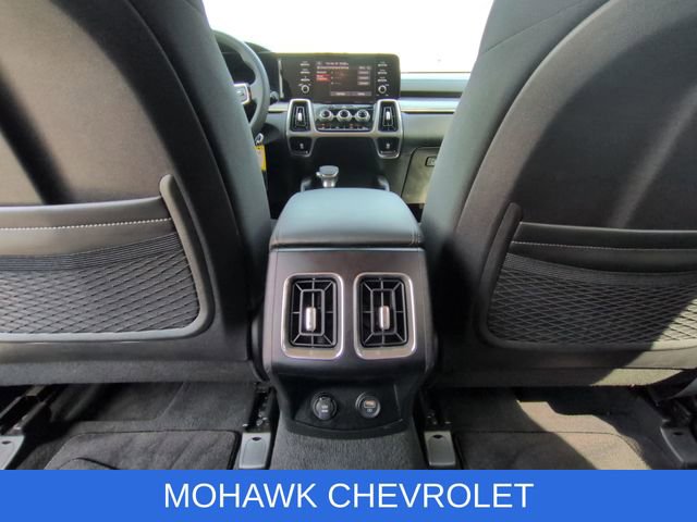 Used 2023 Kia Sorento LX AWD/4WD image 19