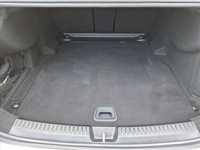 Used 2026 Mercedes-Benz E 350 4MATIC Sedan image 6