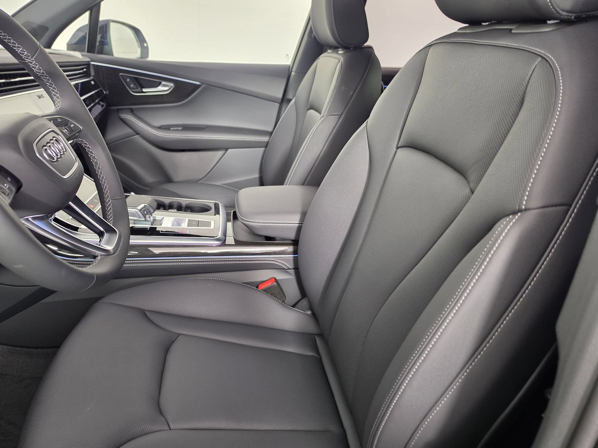 New 2026 Audi Q7 2.0T Premium Plus AWD/4WD image 8