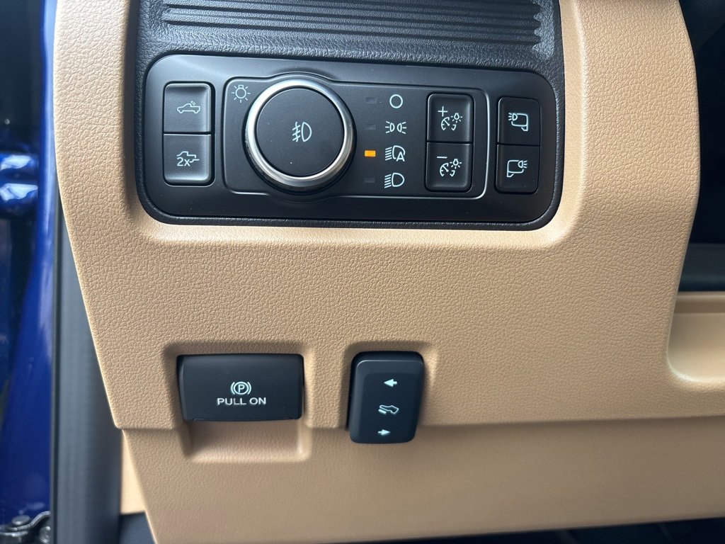 New 2026 Ford F250 Lariat image 21