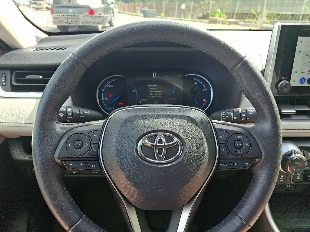 Used 2025 Toyota RAV4 XLE Premium w/ Weather Package AWD/4WD image 19