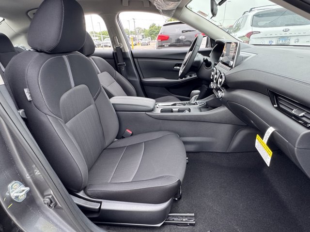 New 2025 Nissan Sentra SV w/ All-Weather Package image 8