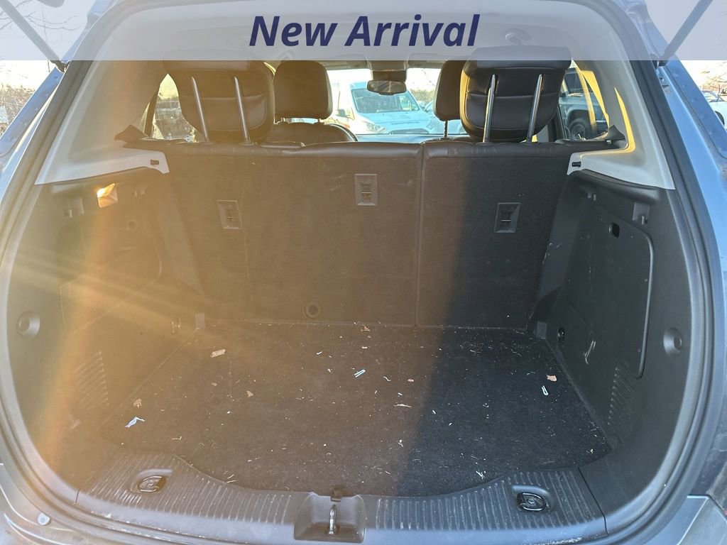 Used 2019 Chevrolet Trax LT w/ LT Convenience Package image 9