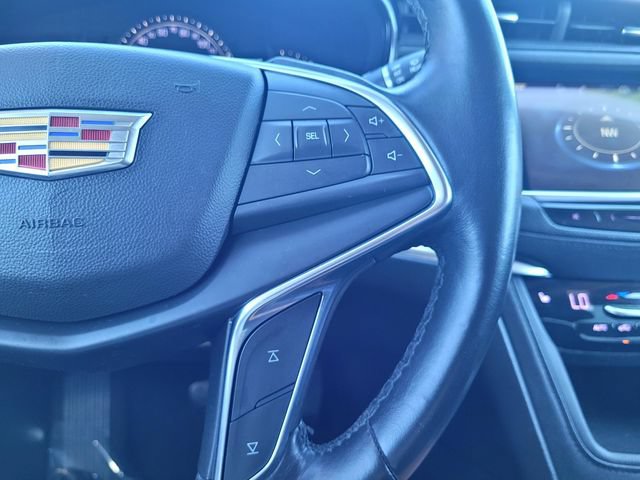 Used 2018 Cadillac XT5 Luxury w/ Driver Awareness Package FWD image 23