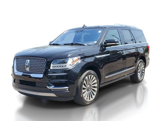 Used 2019 Lincoln Navigator Reserve AWD/4WD image 2