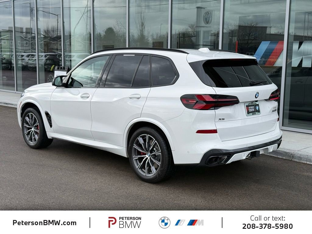 Used 2025 BMW X5 M60i image 3