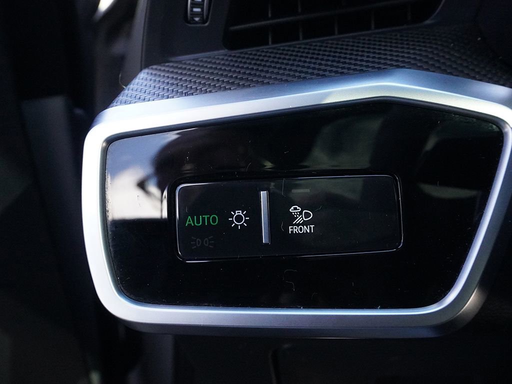 Used 2023 Audi RS 6 image 38