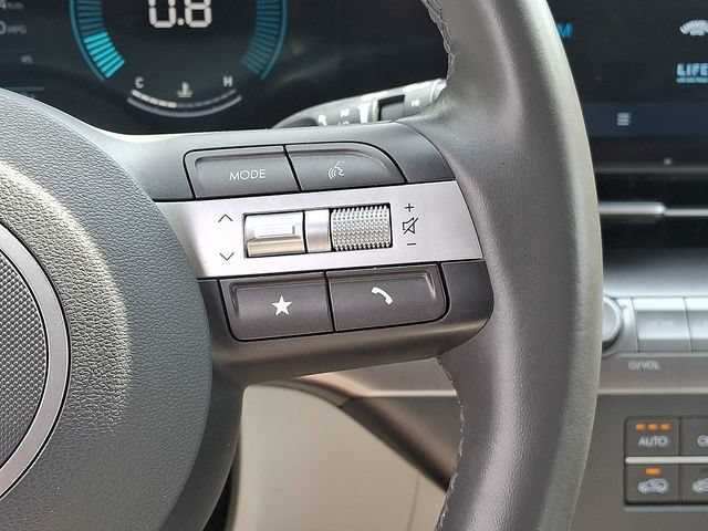 Used 2024 Hyundai Kona SEL FWD image 24