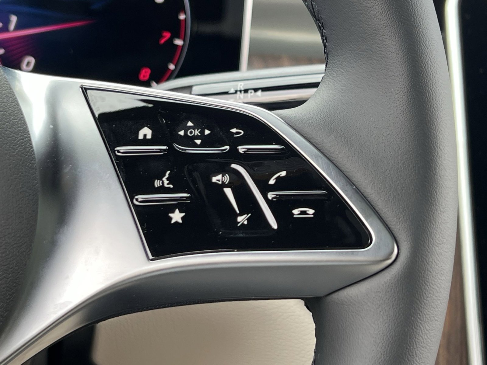 New 2026 Mercedes-Benz GLC 300 4MATIC image 30