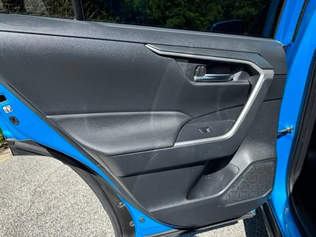 Used 2019 Toyota RAV4 XLE w/ Convenience Package AWD/4WD image 11