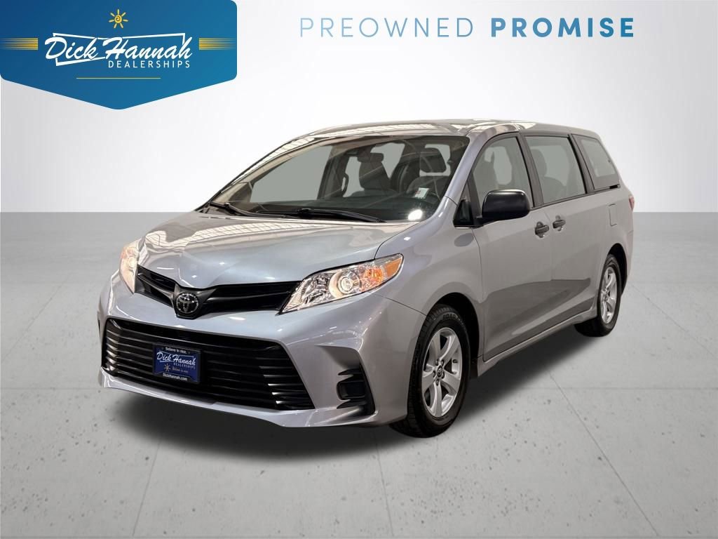 Used 2018 Toyota Sienna L image 1