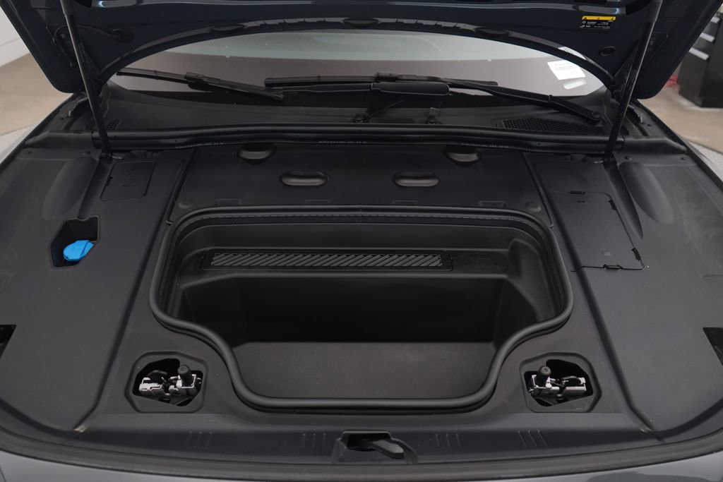 Certified 2025 Audi A6 e-tron Premium w/ Ultra Package RWD image 13