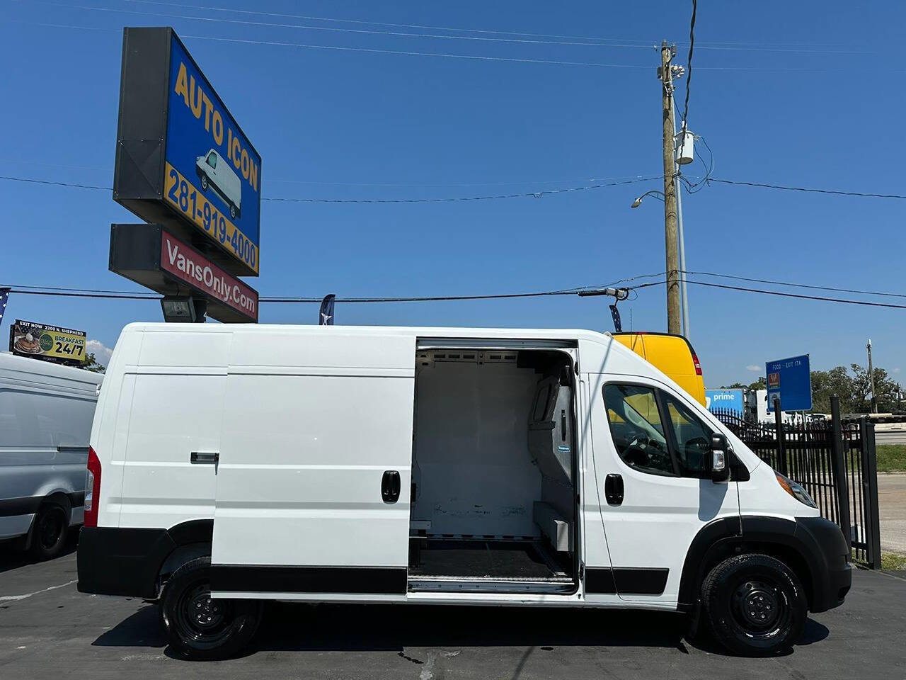 Used 2020 RAM ProMaster 2500 image 5