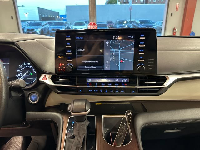 Certified 2024 Toyota Sienna XLE w/ XLE Plus Package AWD/4WD image 22