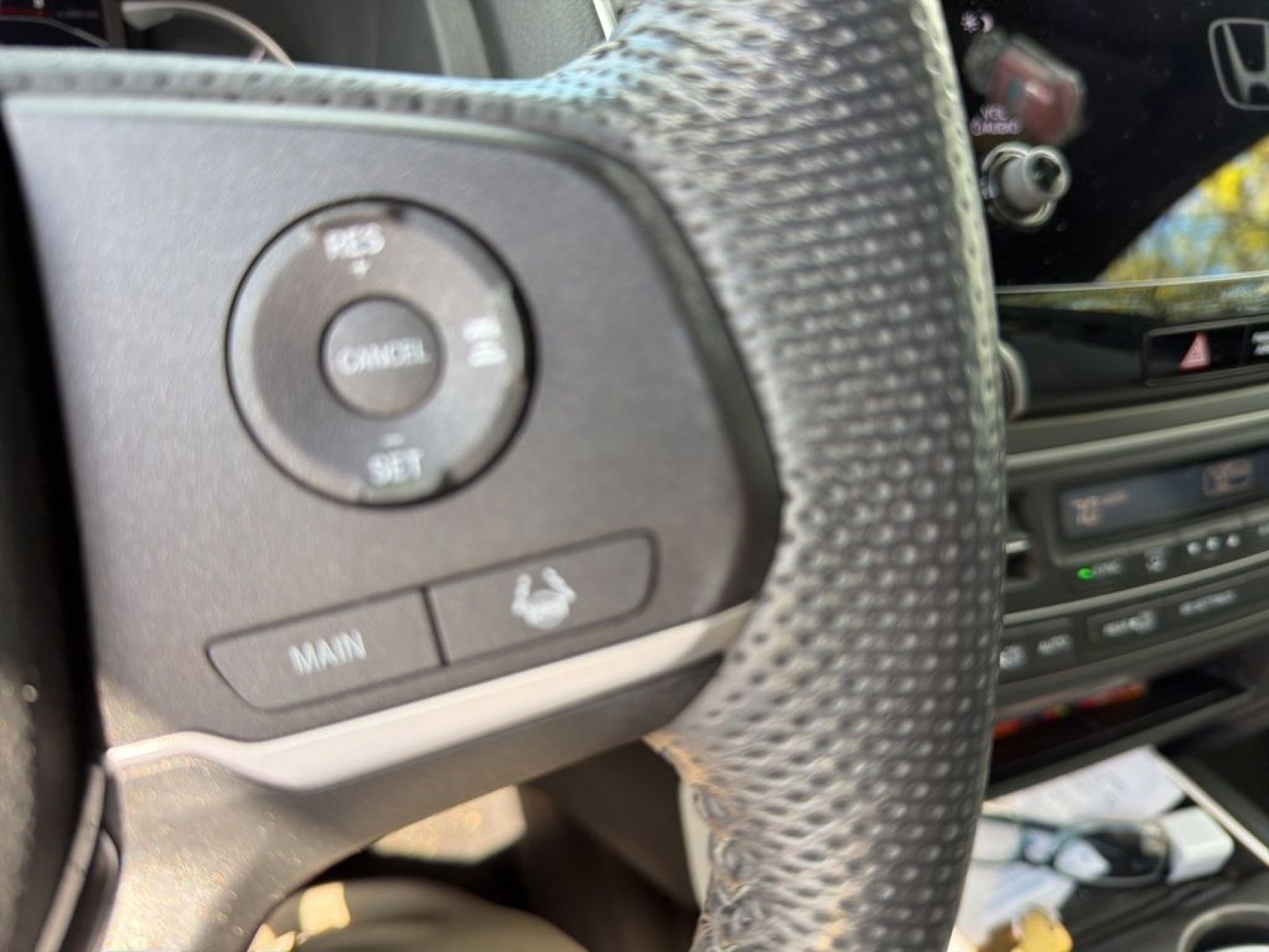 Used 2023 Honda Passport EX-L image 30