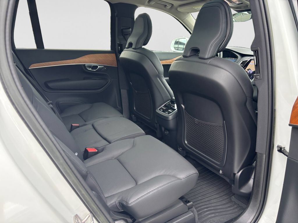 Used 2023 Volvo XC90 B6 Plus w/ Protection Package Premier AWD/4WD image 50