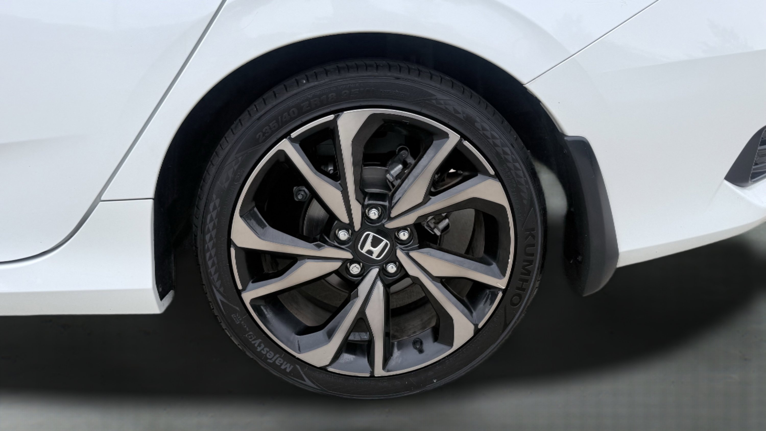 Used 2020 Honda Civic Sport image 10