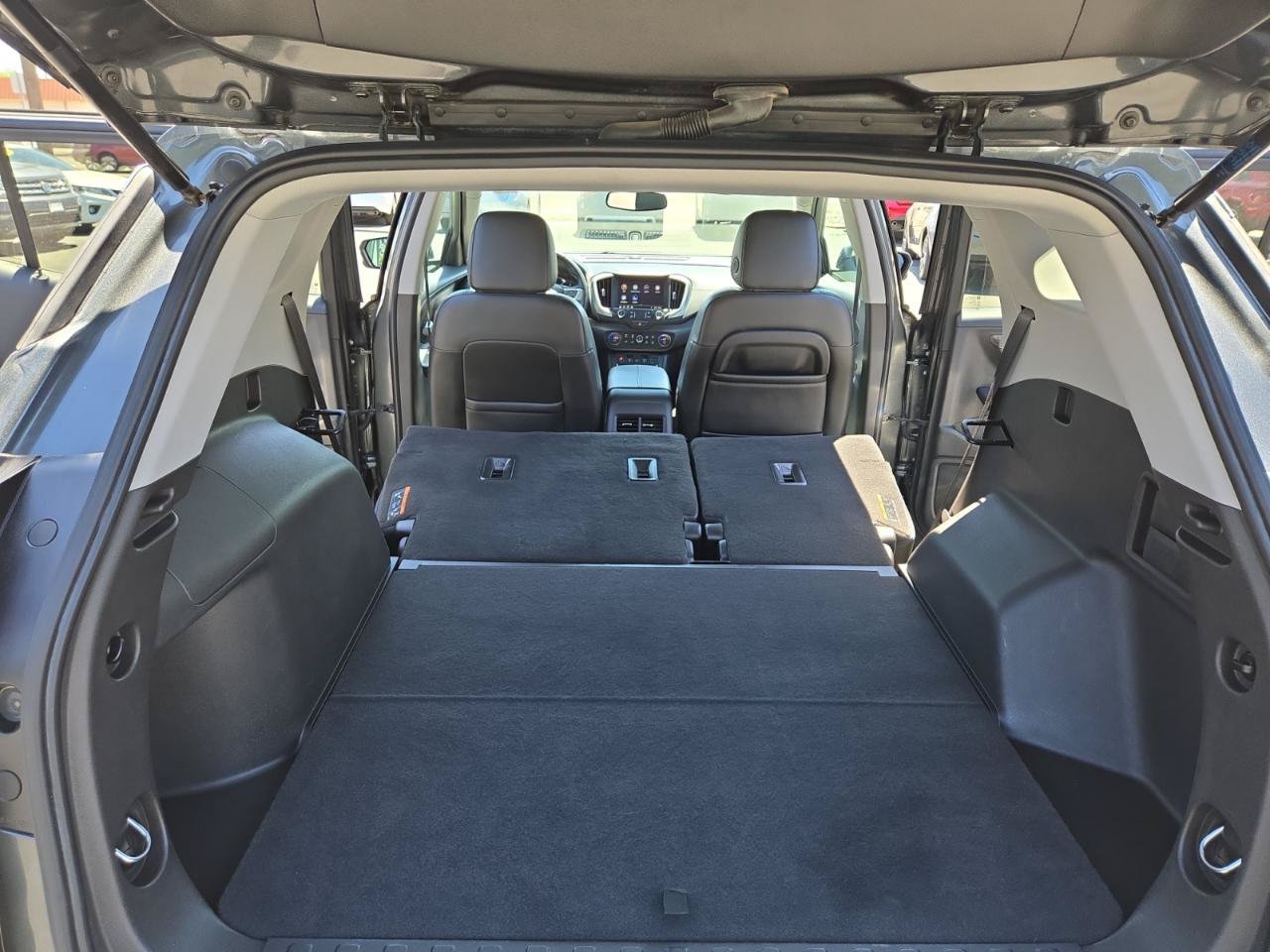 Used 2020 GMC Terrain SLT AWD/4WD image 34