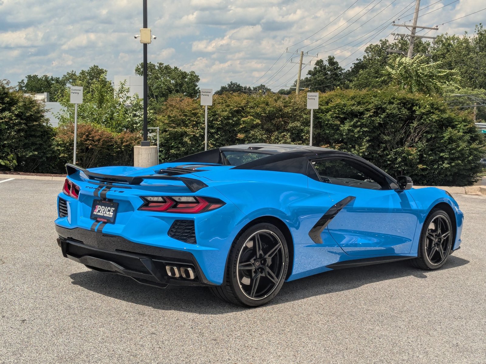 Used 2023 Chevrolet Corvette Stingray Premium Conv w/ Z51 Performance Package RWD image 9