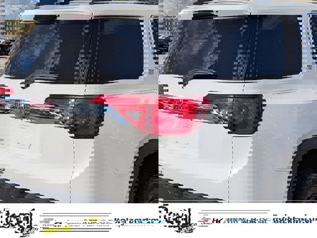 Used 2018 GMC Acadia SLT image 7