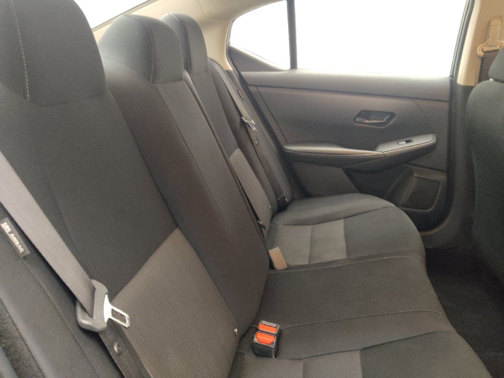 Used 2025 Nissan Sentra SV FWD image 19