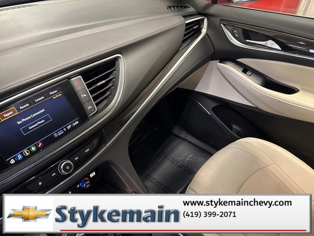 Used 2023 Buick Enclave Essence image 48