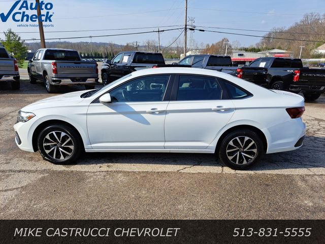 Used 2024 Volkswagen Jetta S image 2