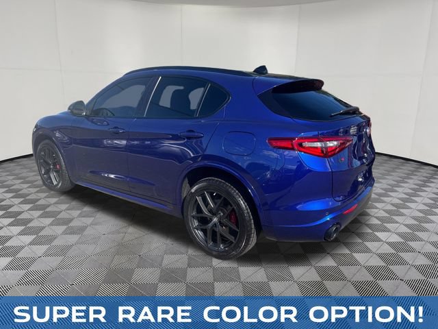 Used 2020 Alfa Romeo Stelvio Sport w/ Quick Order Package 22J Sport AWD/4WD image 3