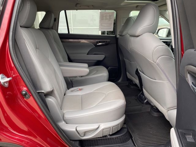 Certified 2021 Toyota Highlander Limited image 23