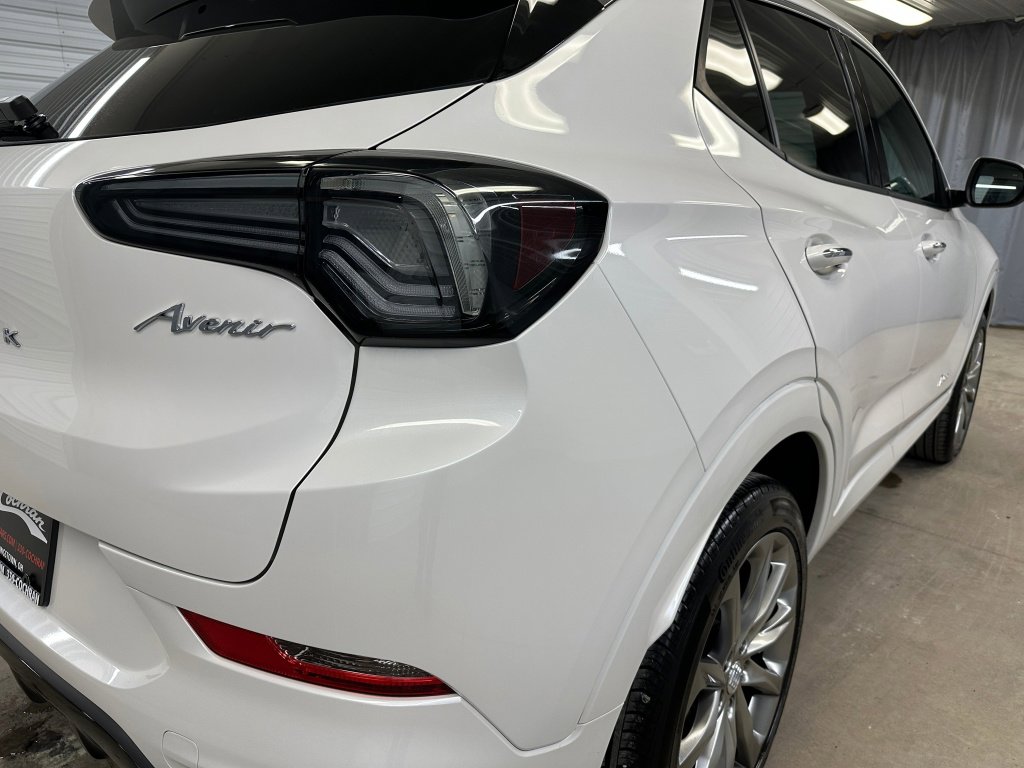 Certified 2024 Buick Encore GX Avenir w/ Avenir Convenience Package image 28