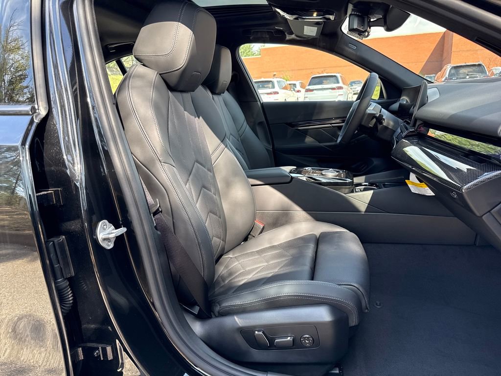 New 2026 BMW i5 eDrive40 AWD/4WD image 26