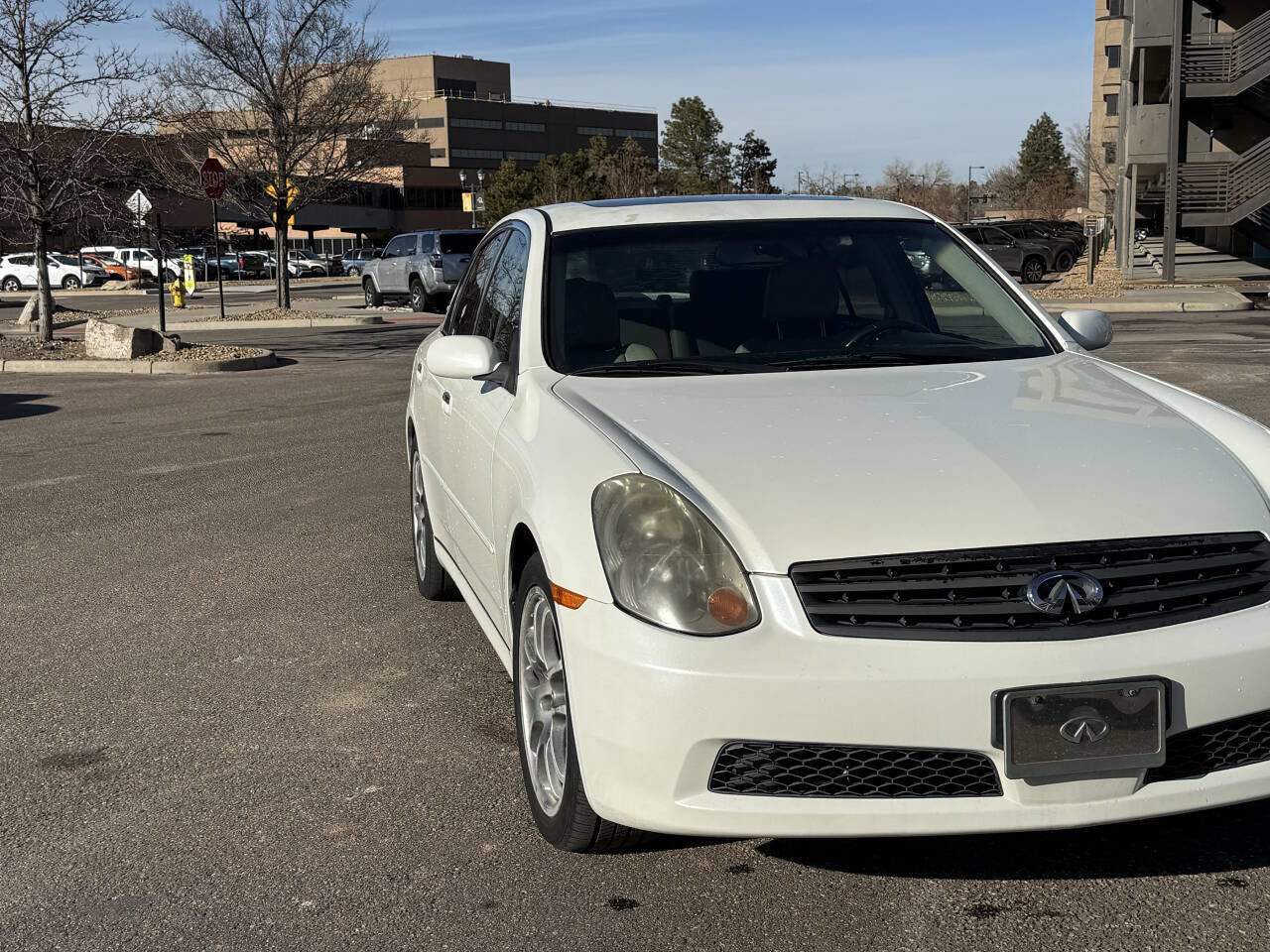 Used 2005 INFINITI G35 Sedan w/ (P01) Premium Pkg A image 4