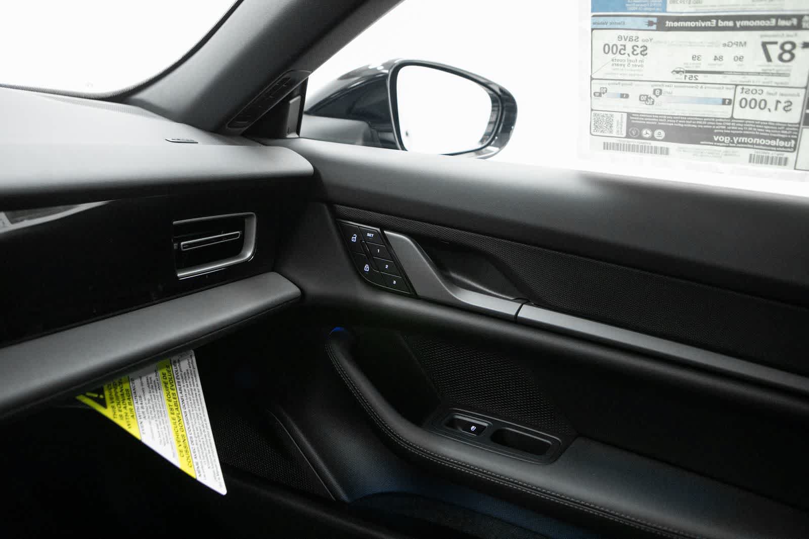 New 2026 Porsche Taycan AWD/4WD image 30