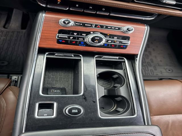 Used 2022 Lincoln Aviator Reserve w/ Equipment Group 201A AWD/4WD image 25