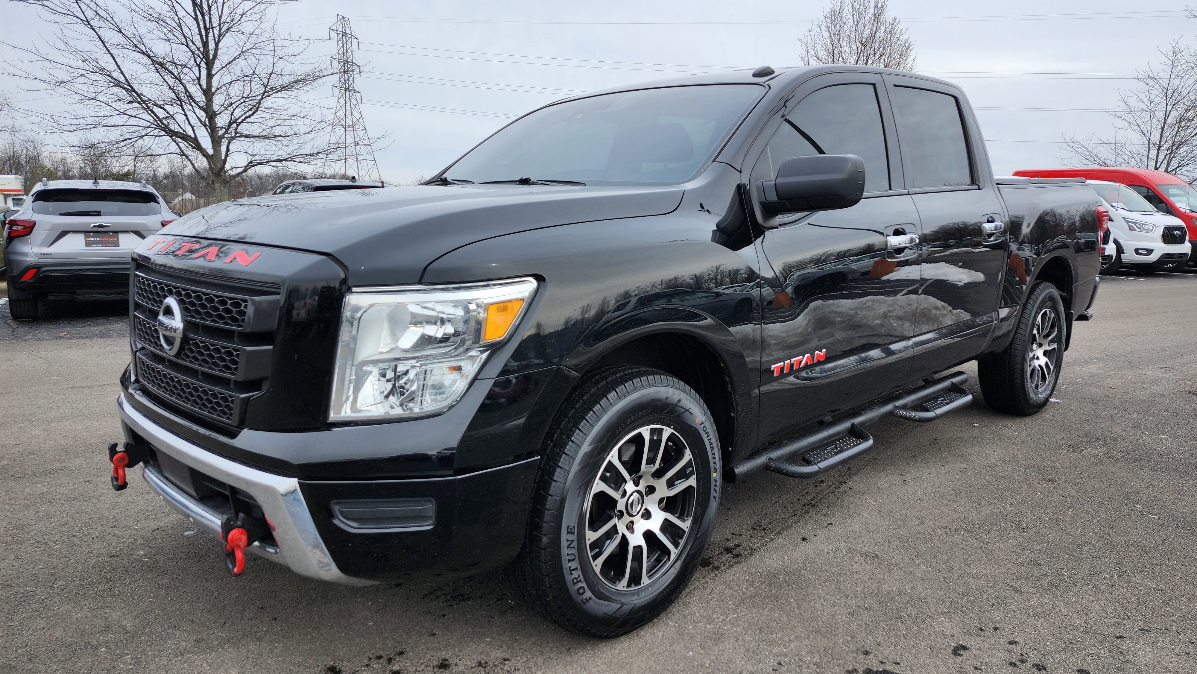 Used 2021 Nissan Titan SV w/ Accessory Utility Package image 13