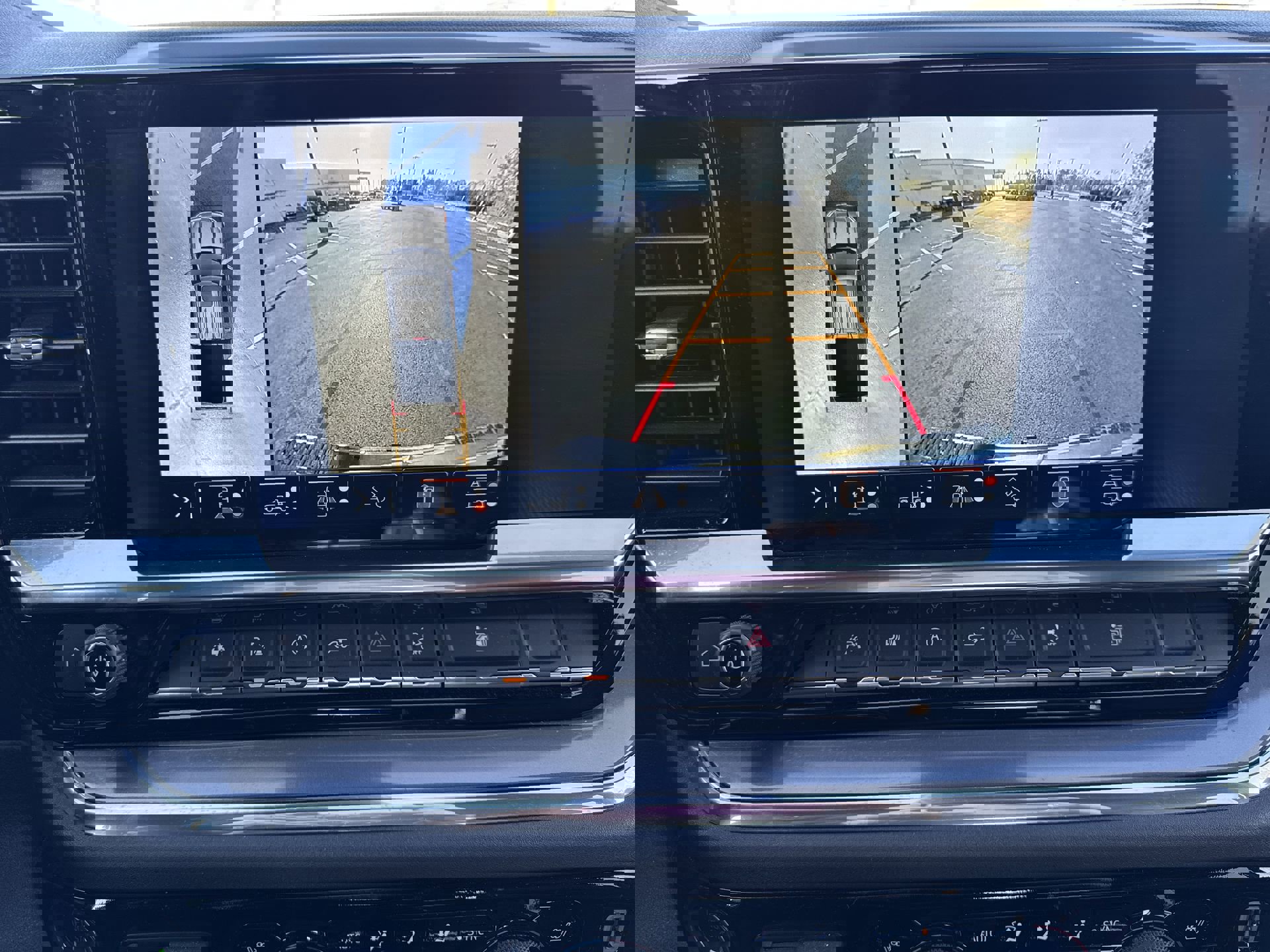 Certified 2024 Chevrolet Silverado 1500 High Country w/ High Country Premium Package image 17