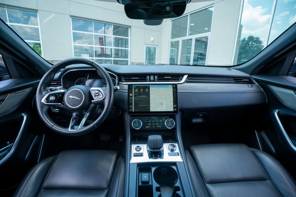 Used 2023 Jaguar F-PACE S AWD/4WD image 46