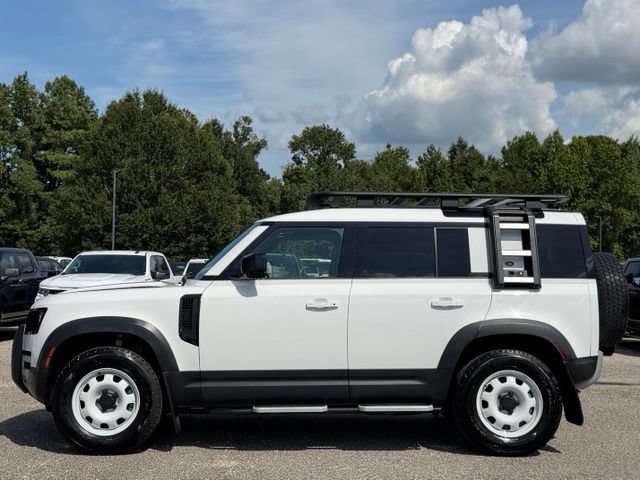 Used 2023 Land Rover Defender 110 S AWD/4WD image 4