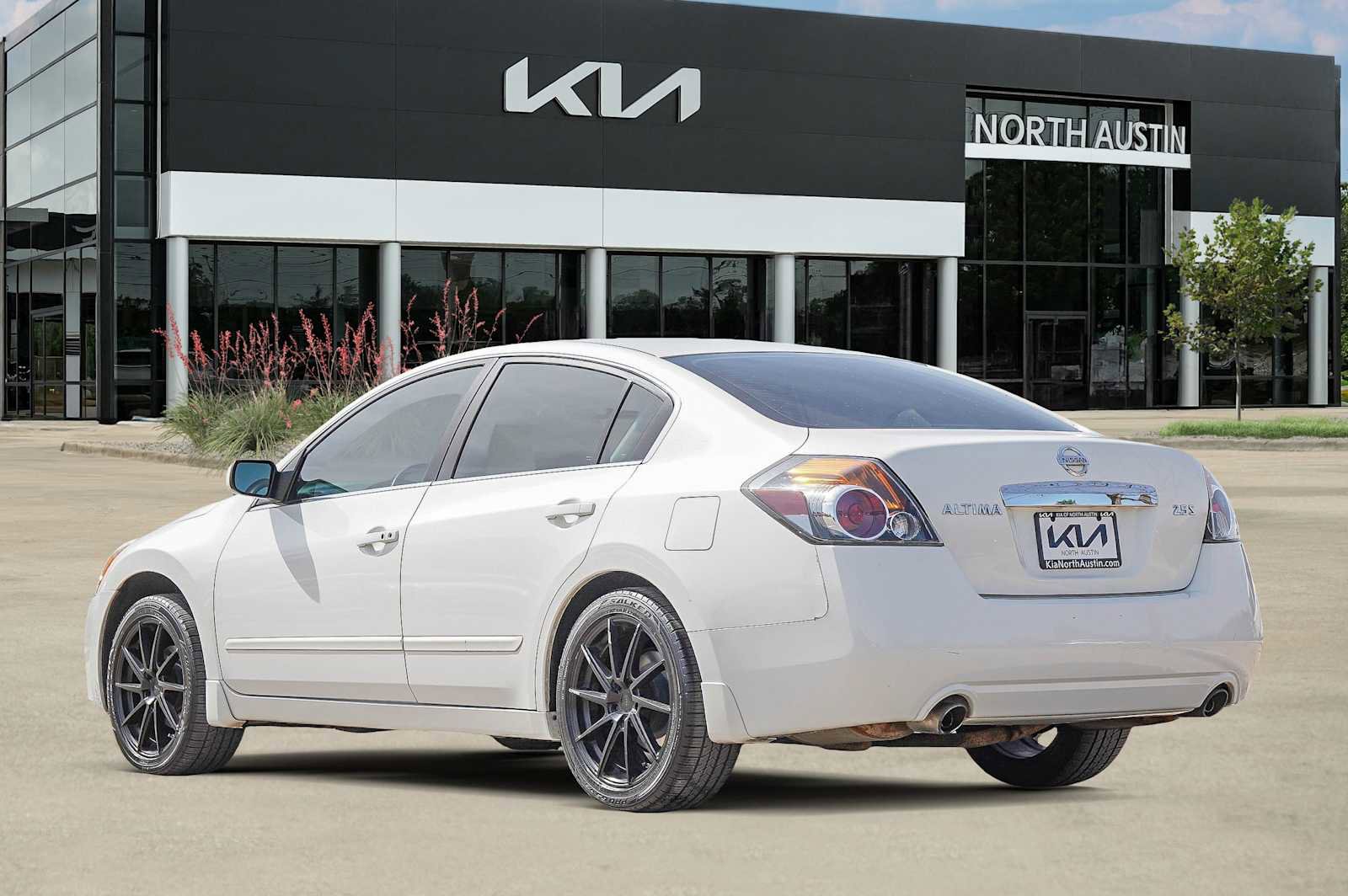 Used 2012 Nissan Altima 2.5 S image 5