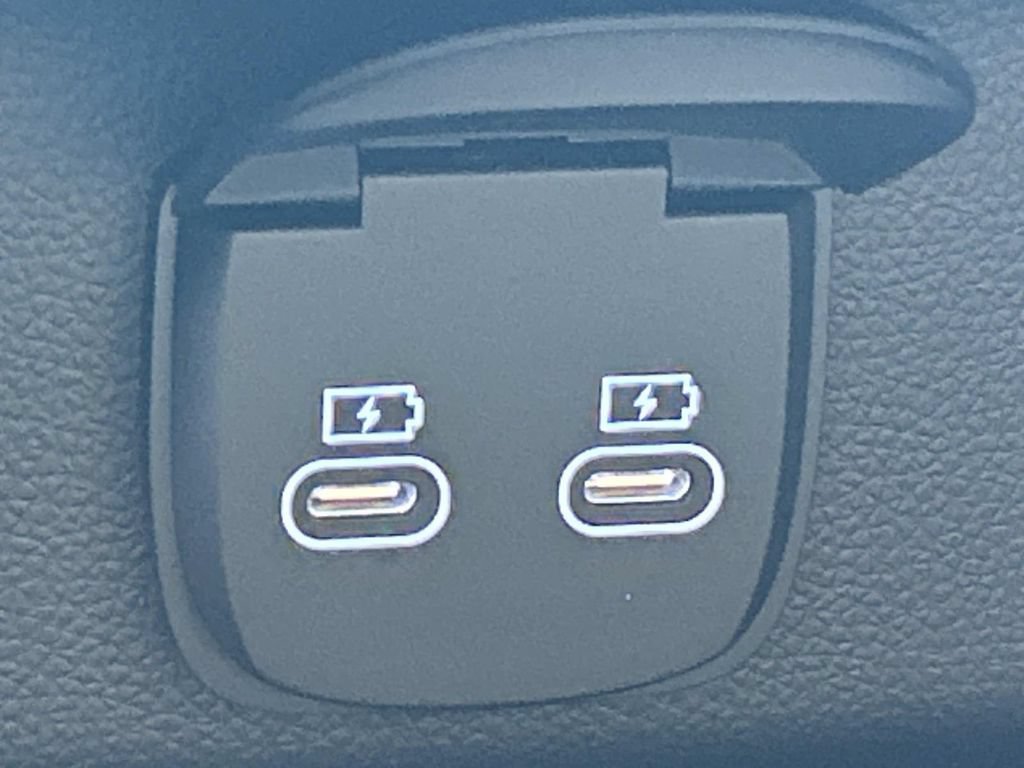 New 2027 Genesis GV70 2.5T AWD/4WD image 22